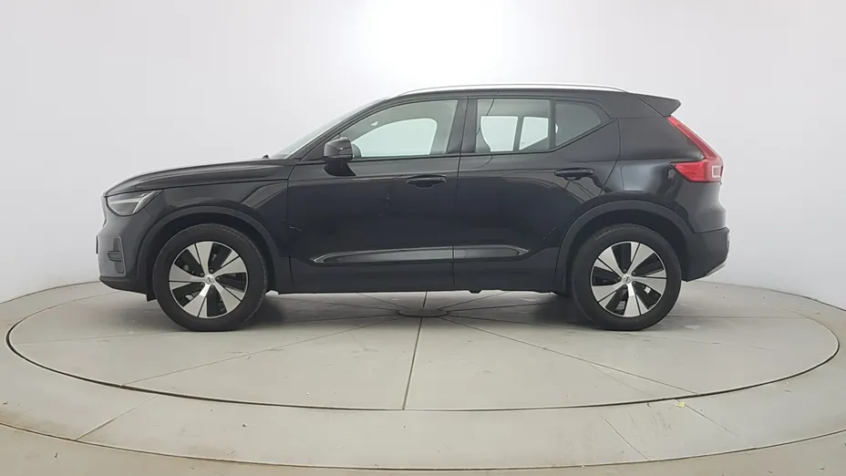 VOLVO XC40 -