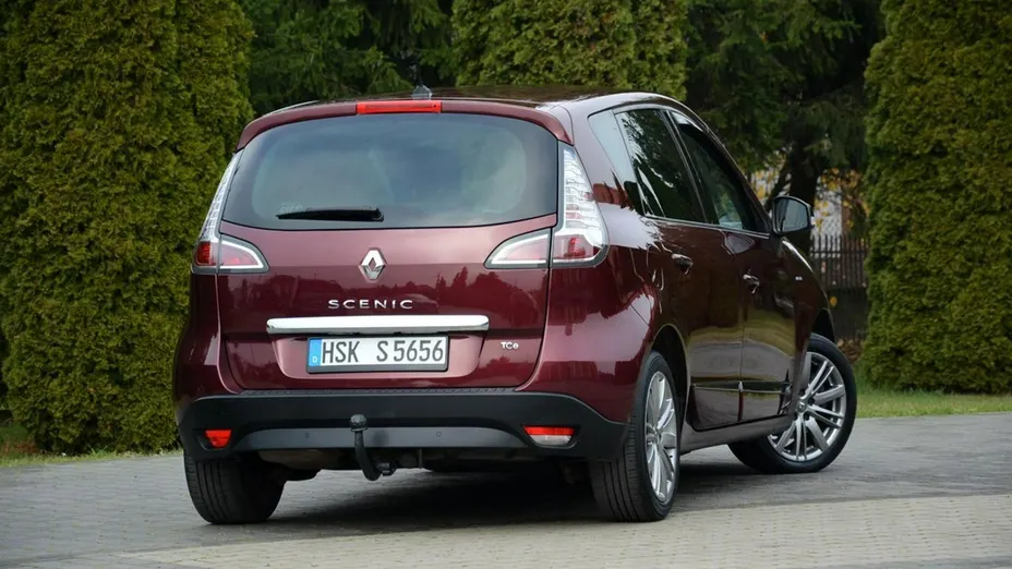 RENAULT Scenic -