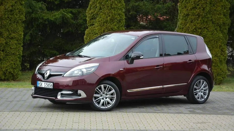 RENAULT Scenic -