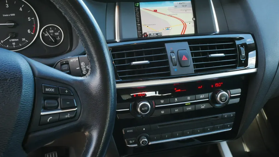BMW X3 -