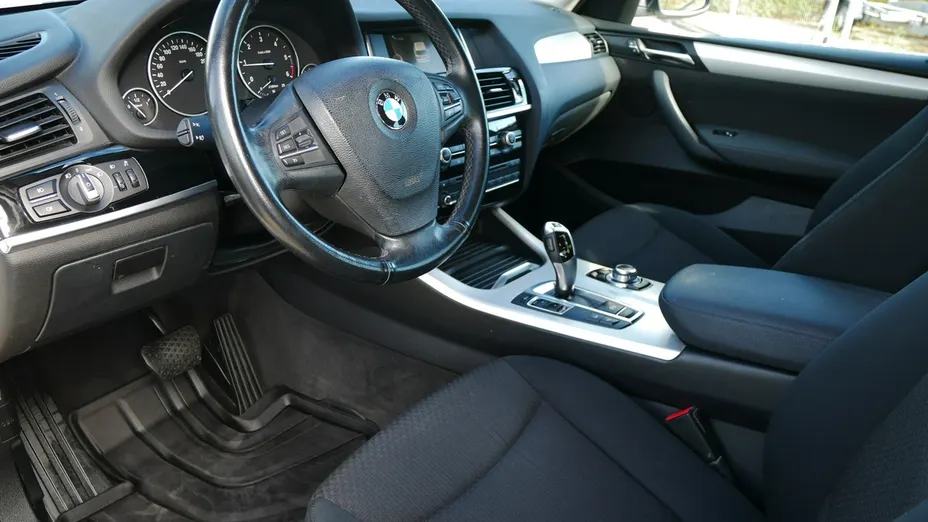 BMW X3 -