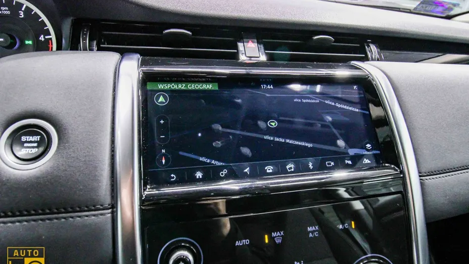 LAND ROVER Discovery Sport -