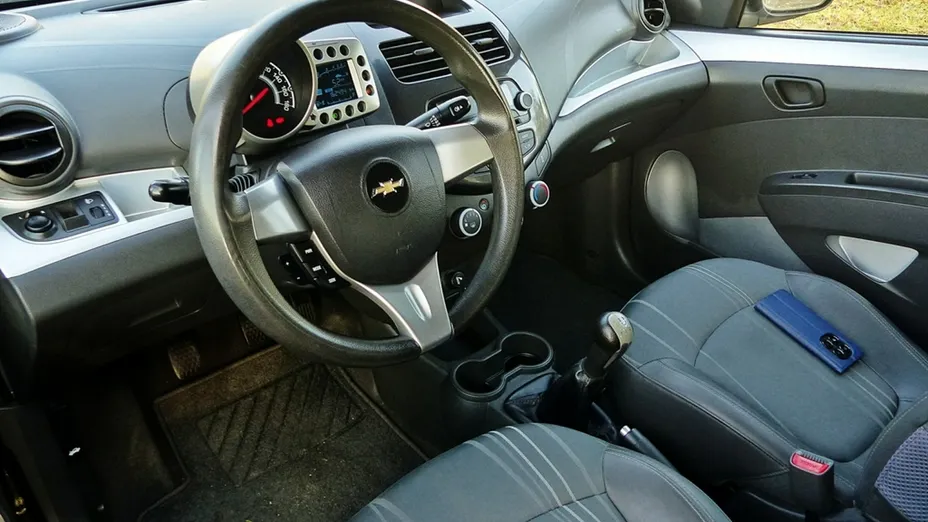 CHEVROLET Spark -
