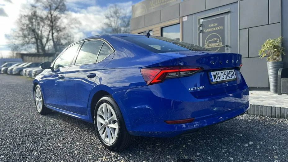 SKODA Octavia -