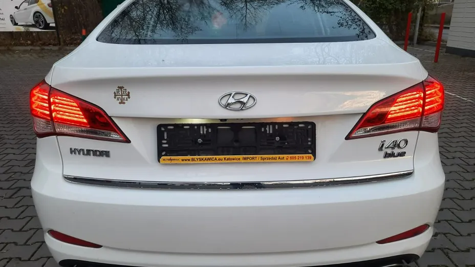 HYUNDAI i40 -