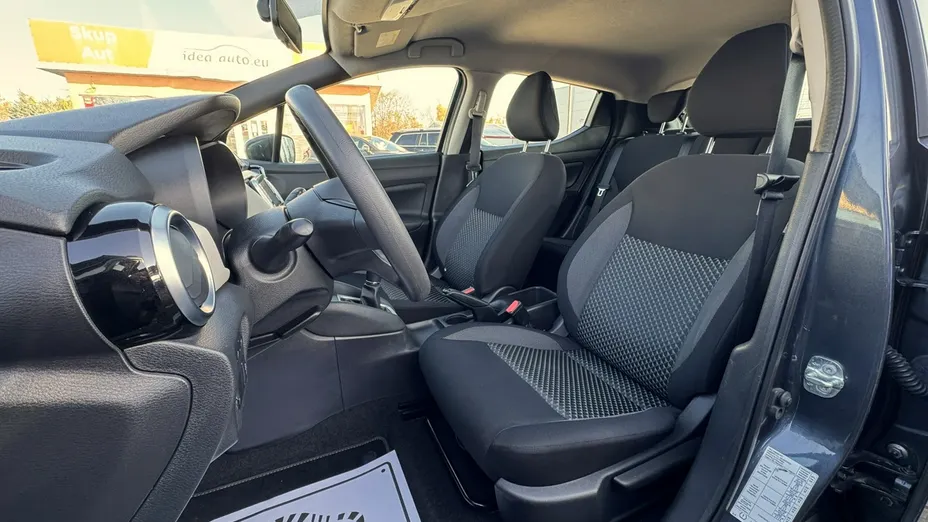 NISSAN Micra -
