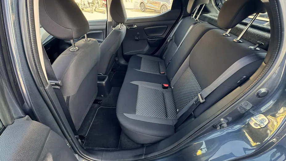 NISSAN Micra -