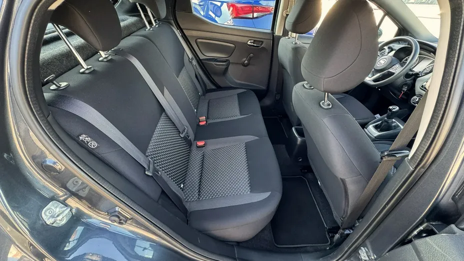 NISSAN Micra -