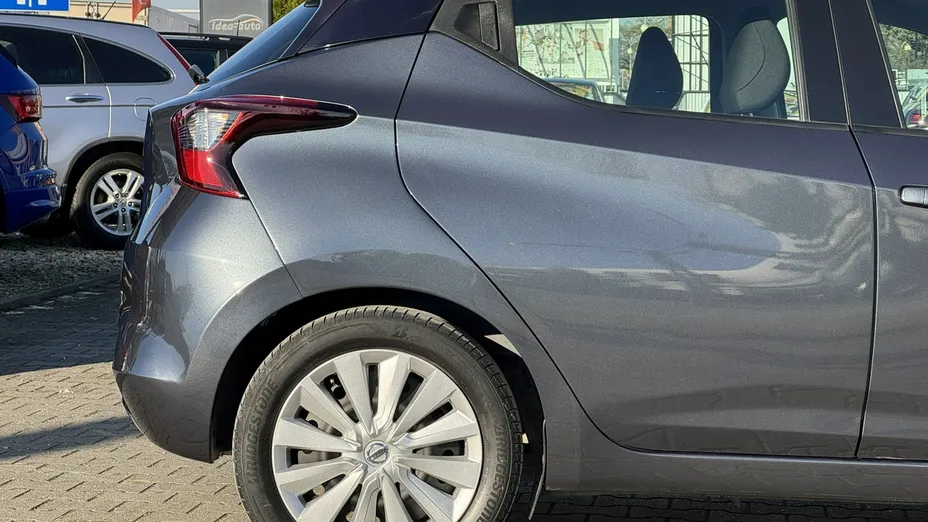 NISSAN Micra -