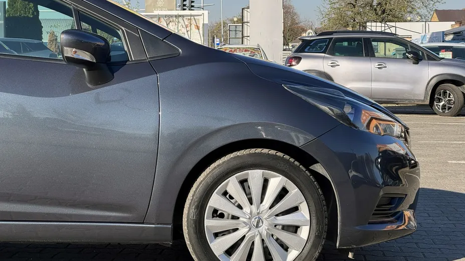 NISSAN Micra -