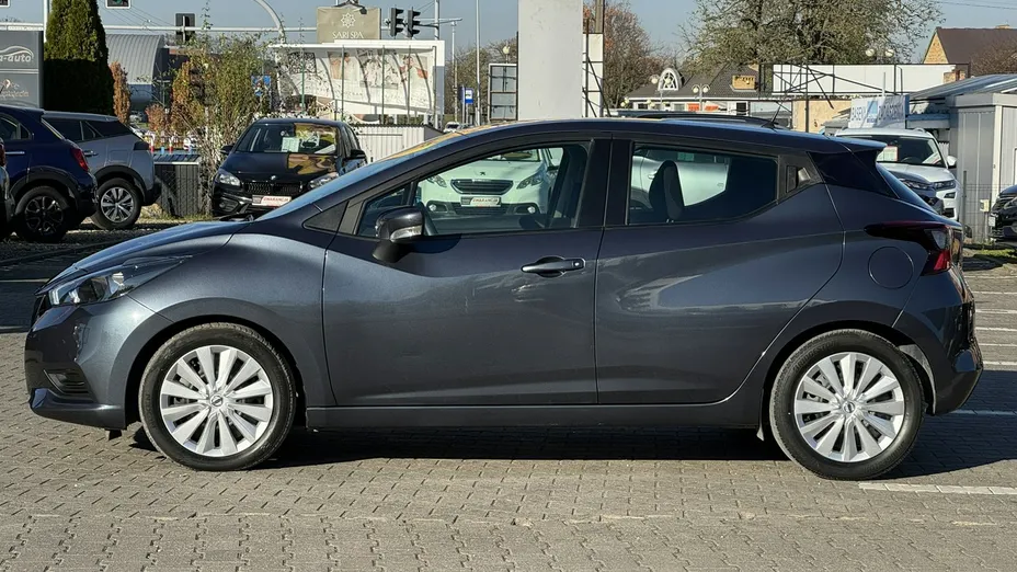 NISSAN Micra -