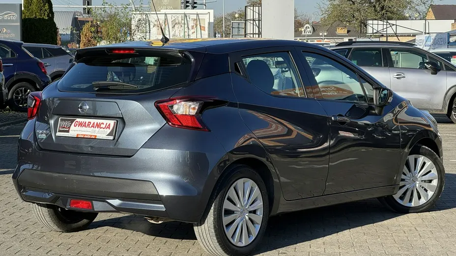 NISSAN Micra -