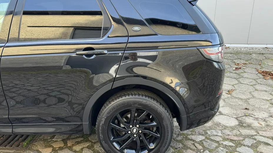 LAND ROVER Discovery Sport -