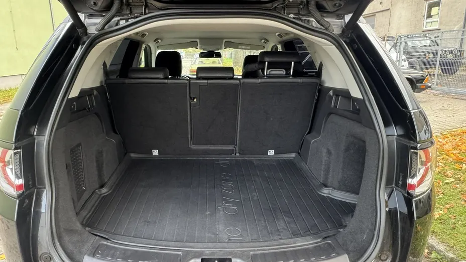 LAND ROVER Discovery Sport -