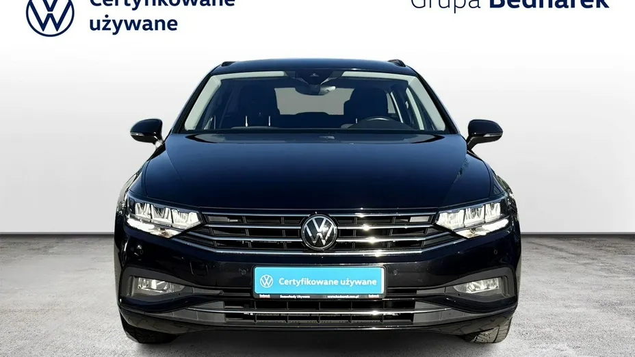 VOLKSWAGEN Passat -