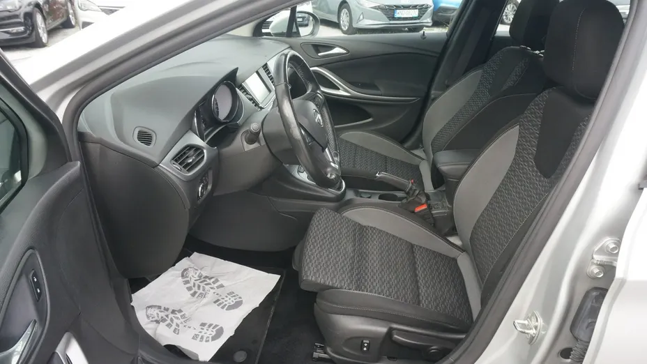 OPEL Astra -