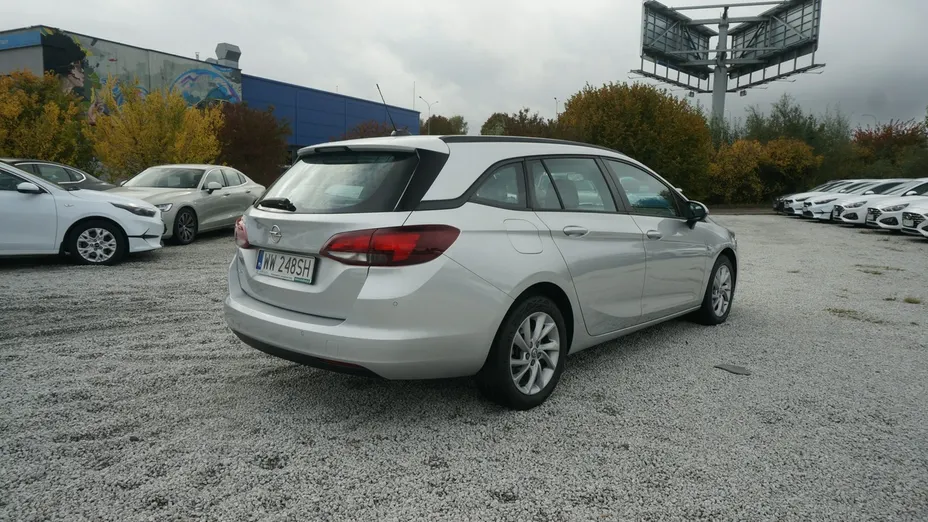 OPEL Astra -