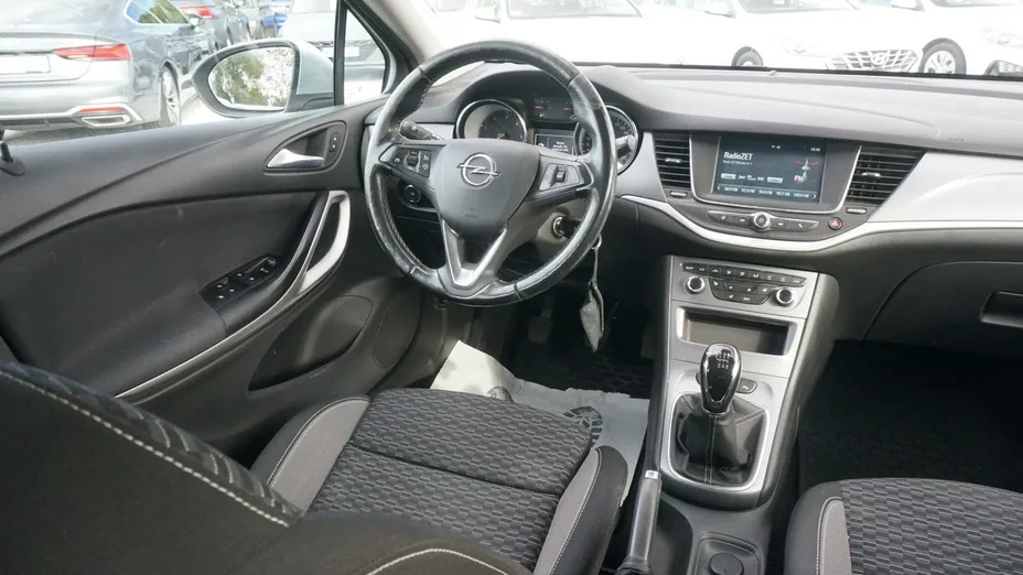 OPEL Astra -