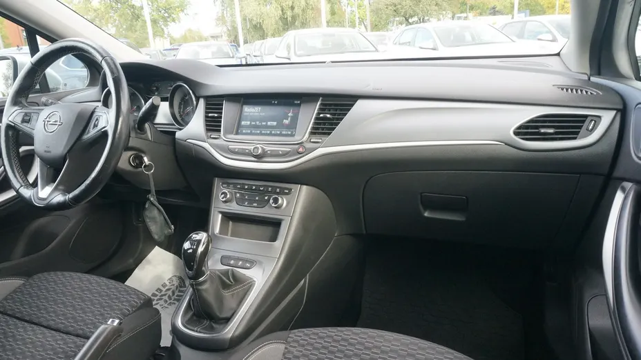 OPEL Astra -