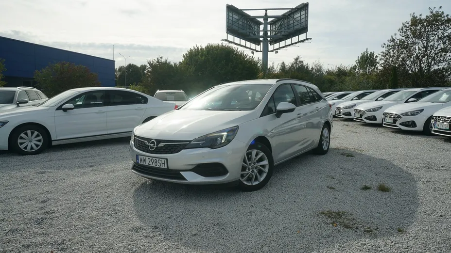 OPEL Astra -