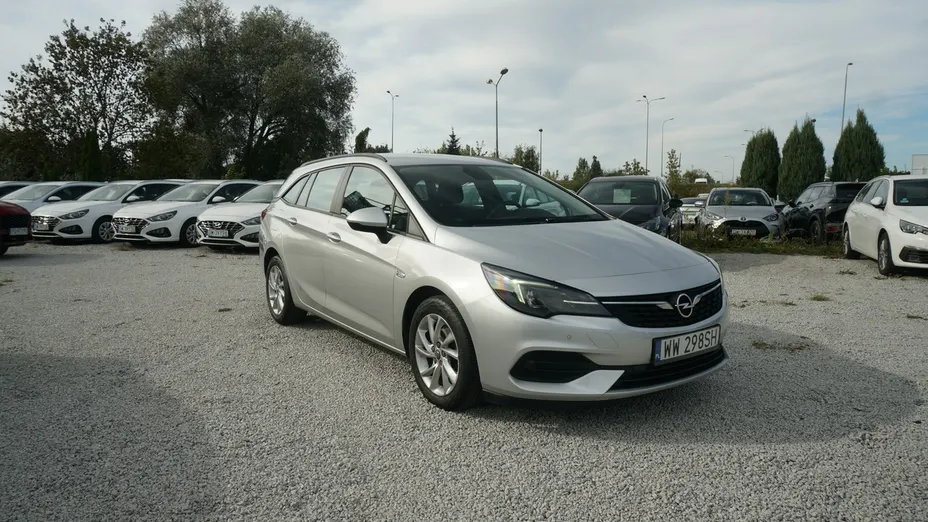 OPEL Astra -