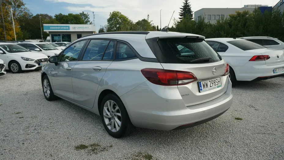 OPEL Astra -