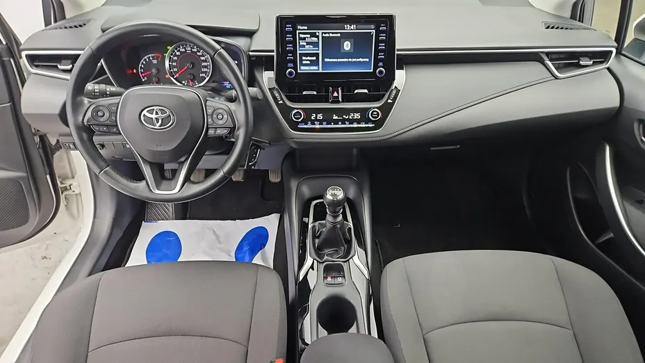 TOYOTA Corolla -