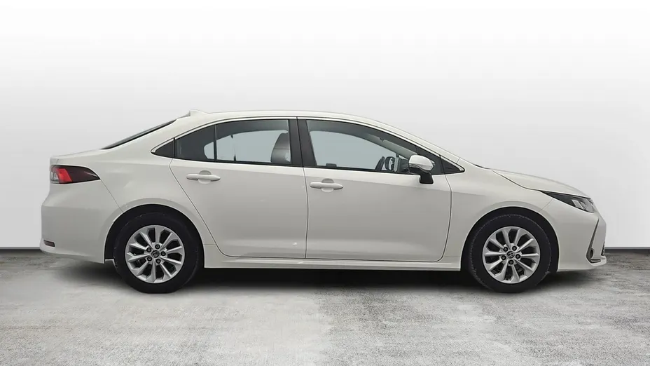 TOYOTA Corolla -