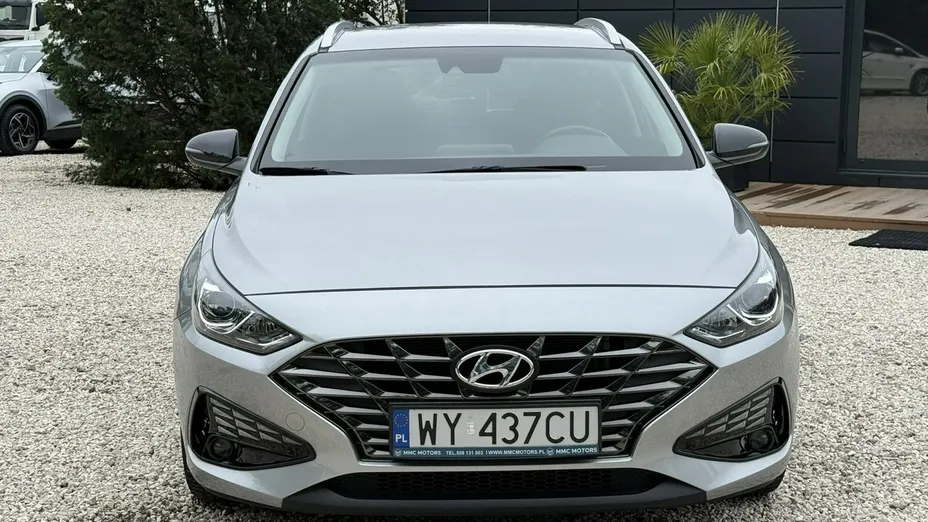 HYUNDAI i30 -