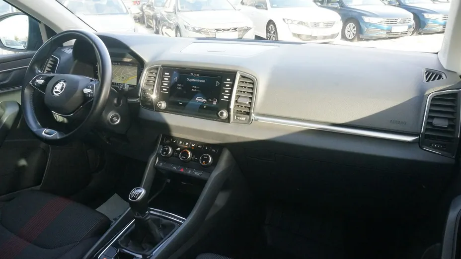 SKODA Karoq -