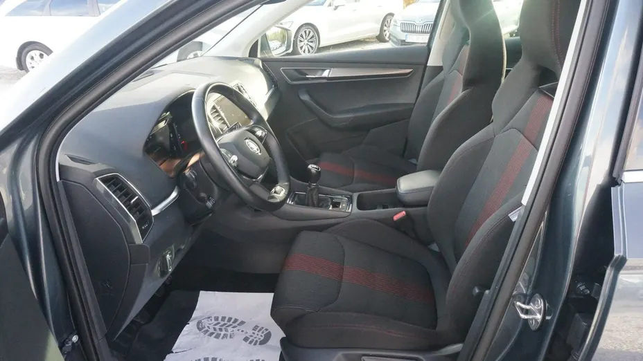 SKODA Karoq -