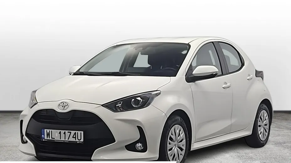TOYOTA Yaris -