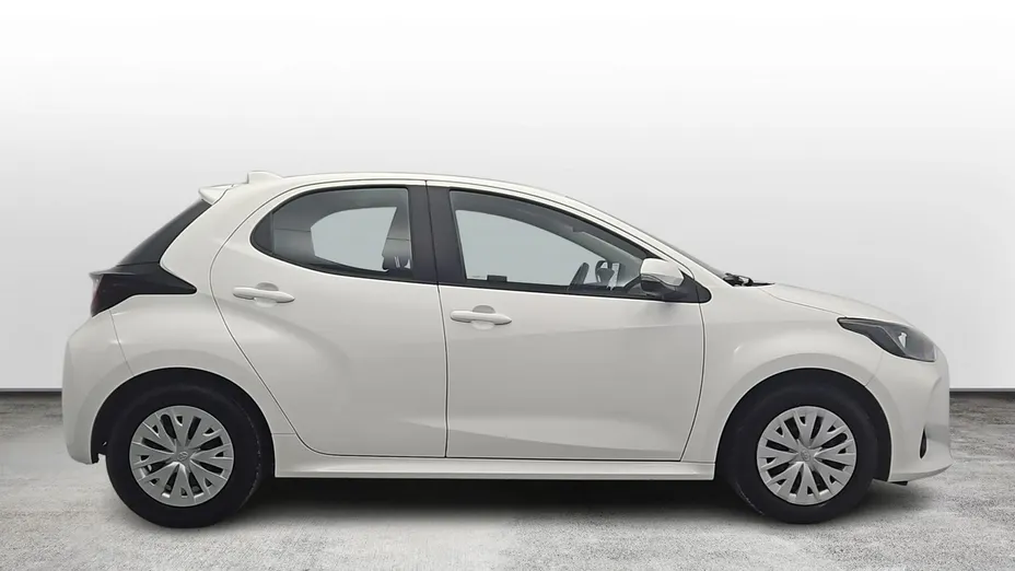 TOYOTA Yaris -