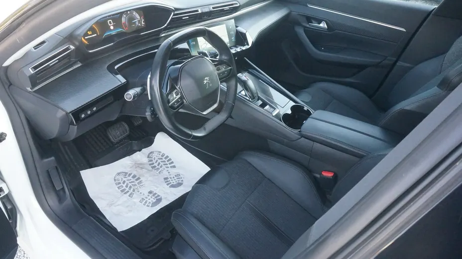 PEUGEOT 508 -