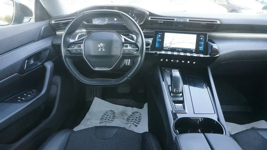 PEUGEOT 508 -