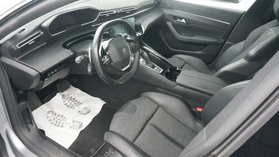 PEUGEOT 508 -