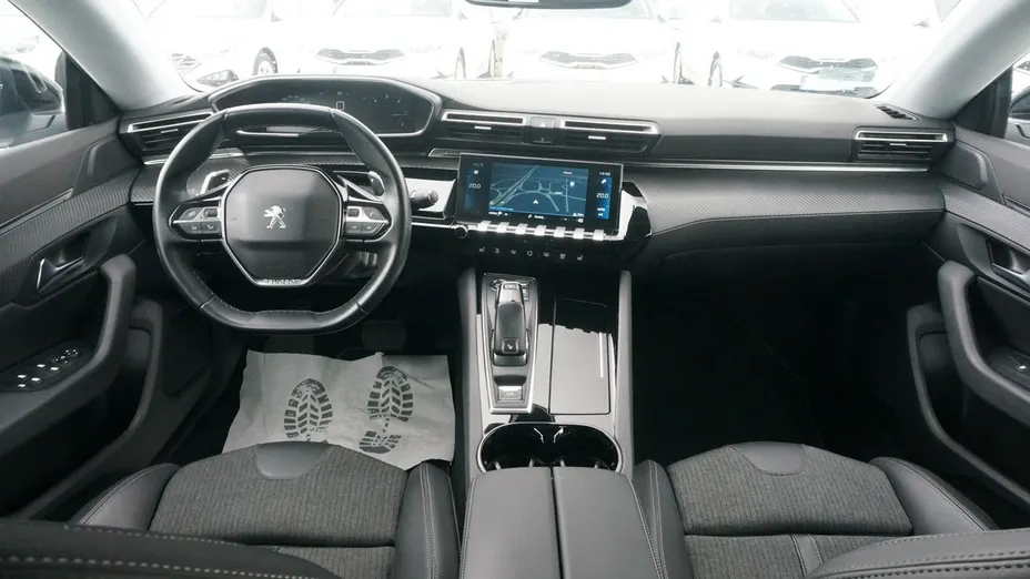 PEUGEOT 508 -