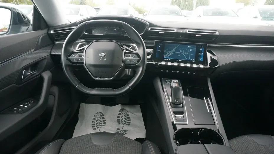 PEUGEOT 508 -