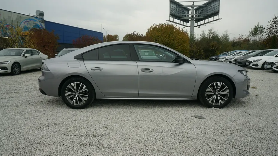 PEUGEOT 508 -
