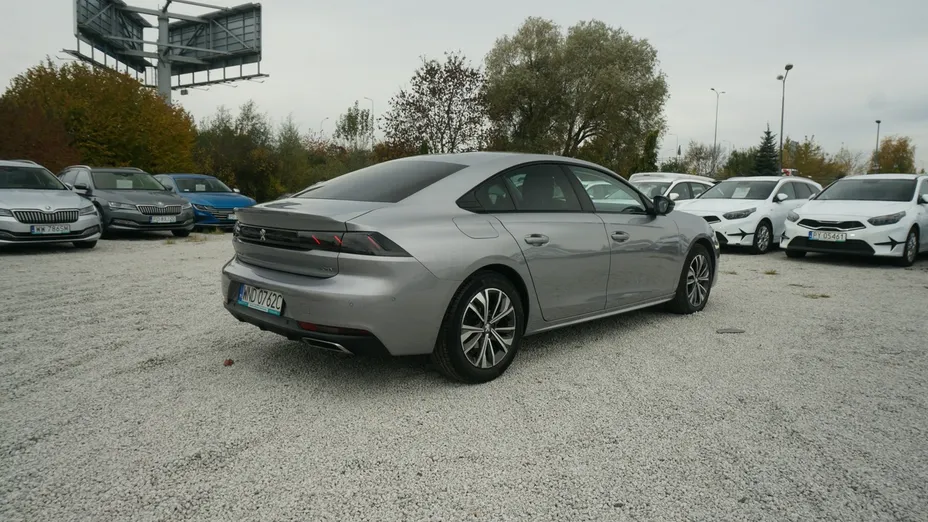 PEUGEOT 508 -