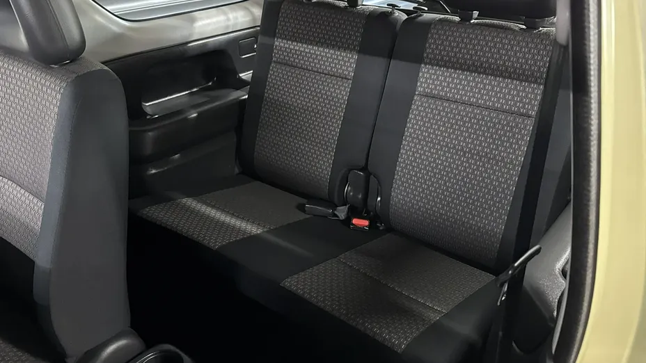 SUZUKI Jimny -