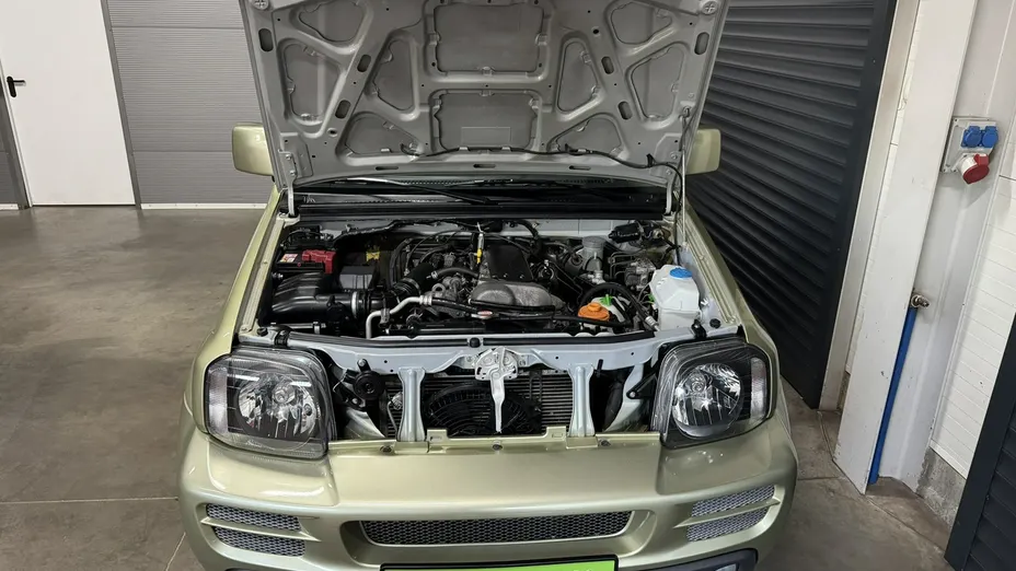 SUZUKI Jimny -