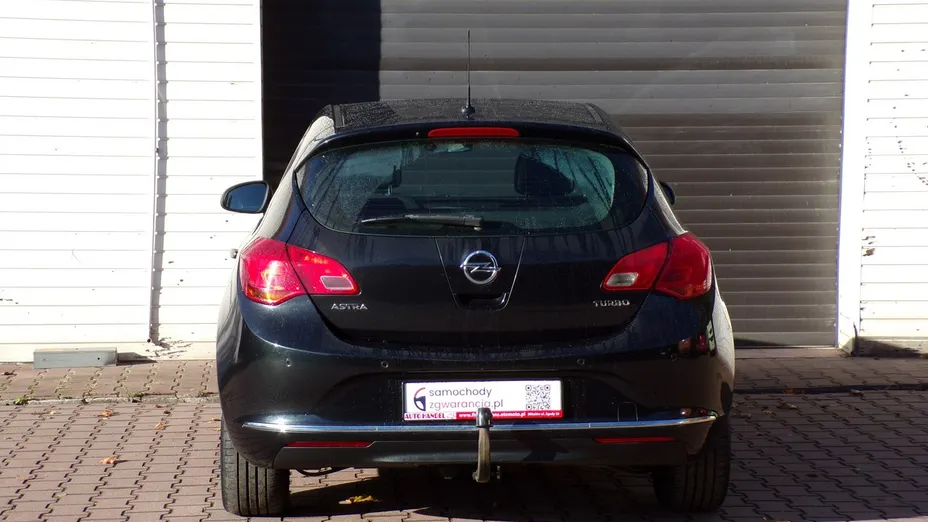 OPEL Astra -