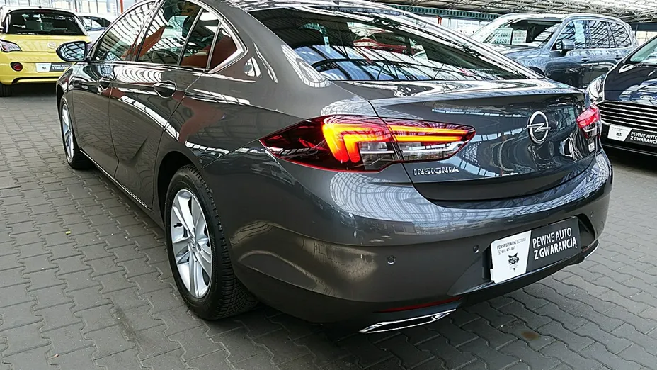 OPEL Insignia -