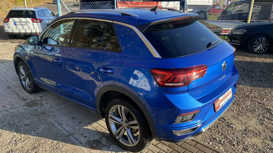 VOLKSWAGEN T-ROC -