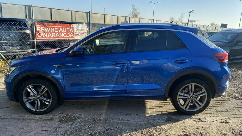VOLKSWAGEN T-ROC -