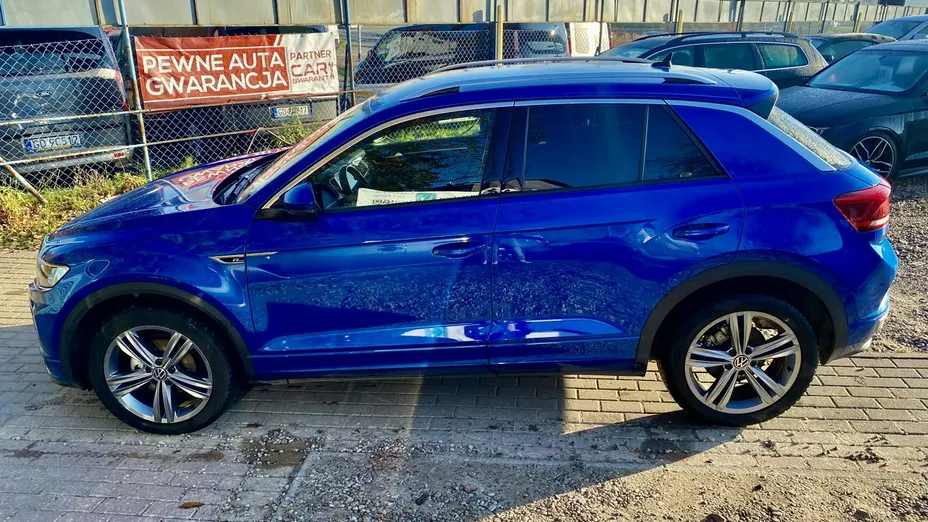 VOLKSWAGEN T-ROC -