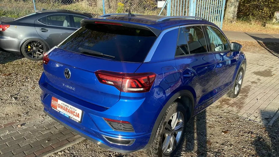 VOLKSWAGEN T-ROC -