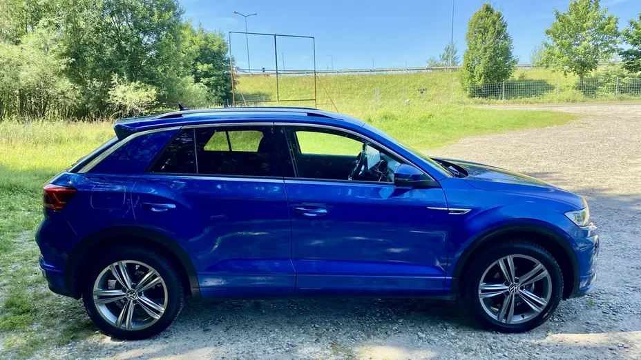 VOLKSWAGEN T-ROC -