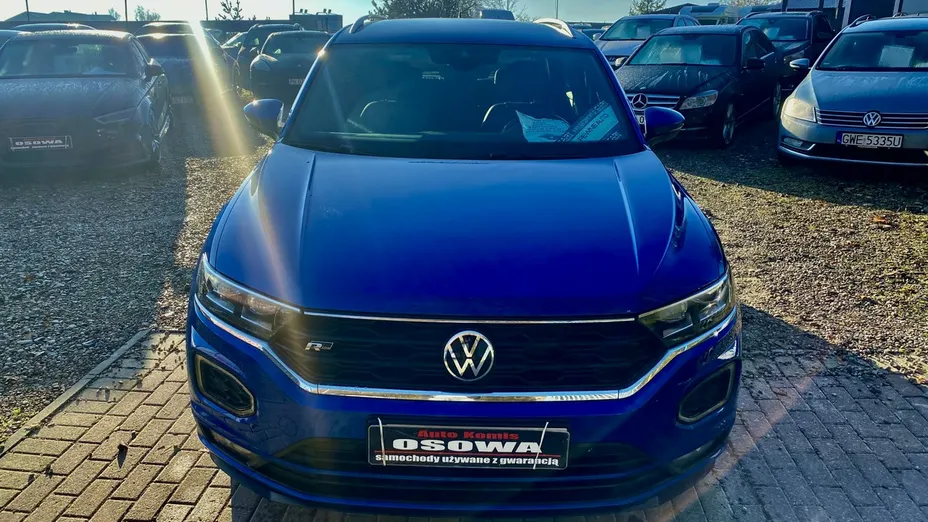 VOLKSWAGEN T-ROC -